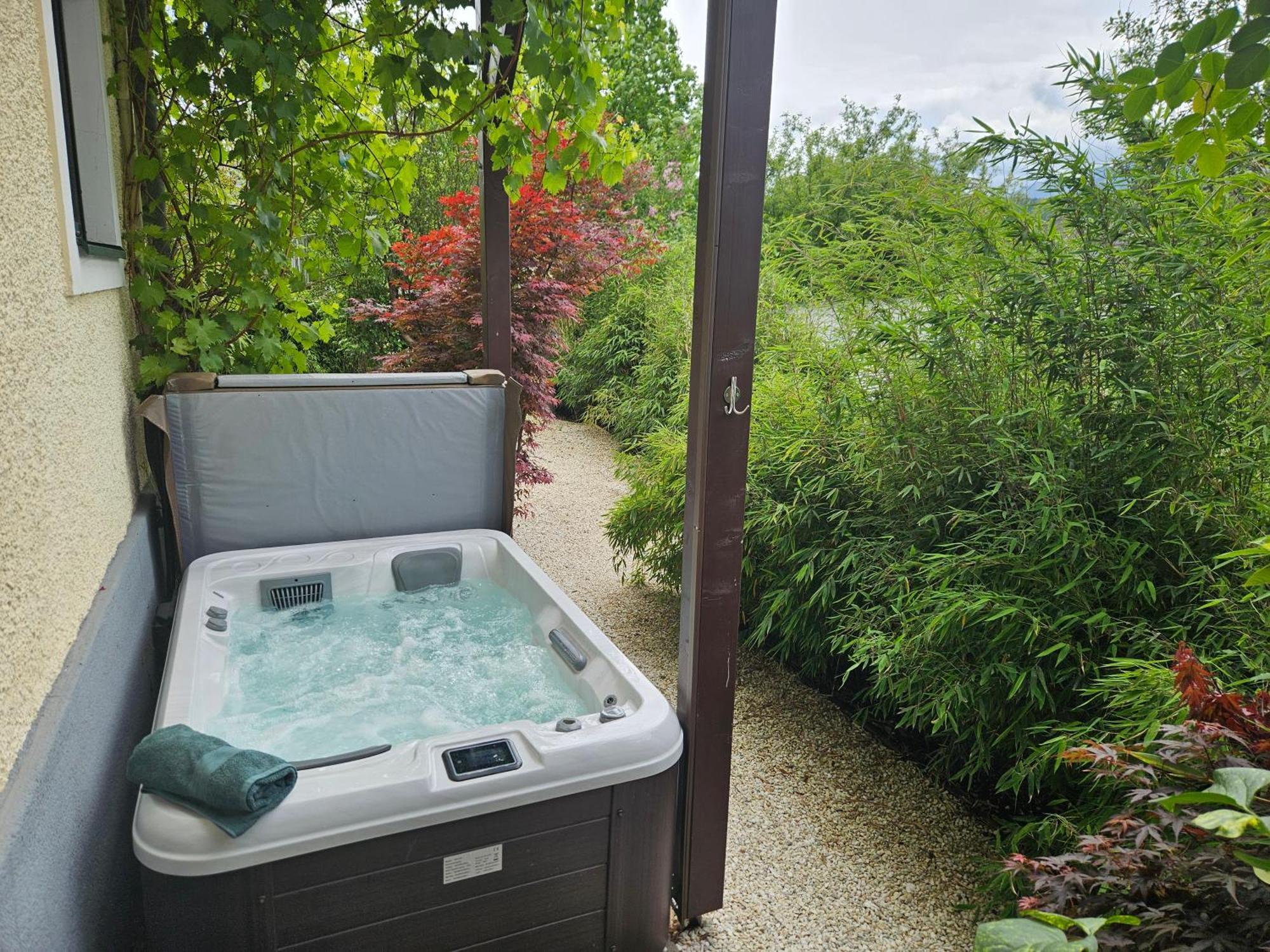 Premium Apartment Mit Privatem Whirlpool, Sauna, Garten Sankt Martin am Grimming 외부 사진